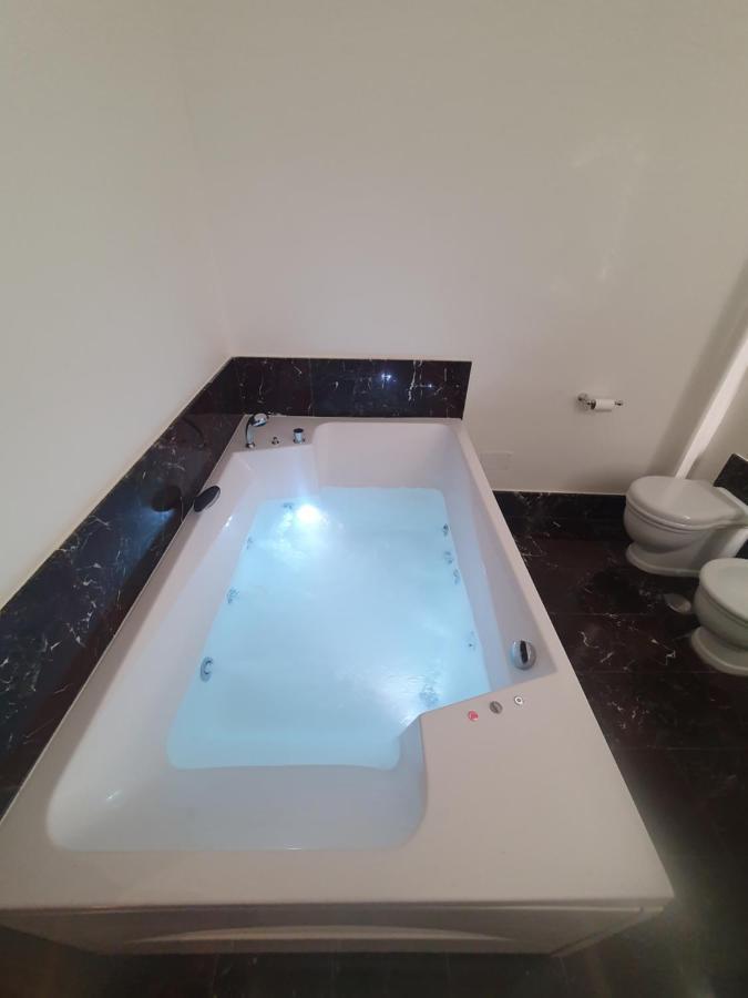 Palazzo Papa Gregorio XVI Hotel Tivoli Kültér fotó