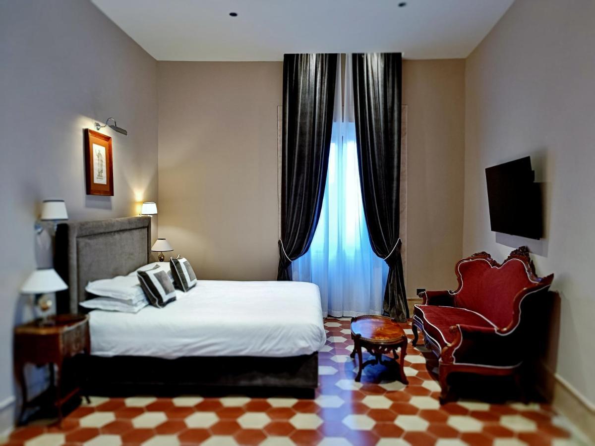 Palazzo Papa Gregorio XVI Hotel Tivoli Kültér fotó